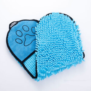 Towel for Dogs – Super Absorbent Microfiber Pet Bath Towel with Hand Pockets