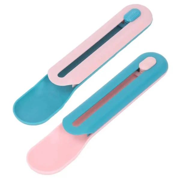Cat Treat Dispensing Spoon – Easy Squeeze Feeding Tool - Image 5